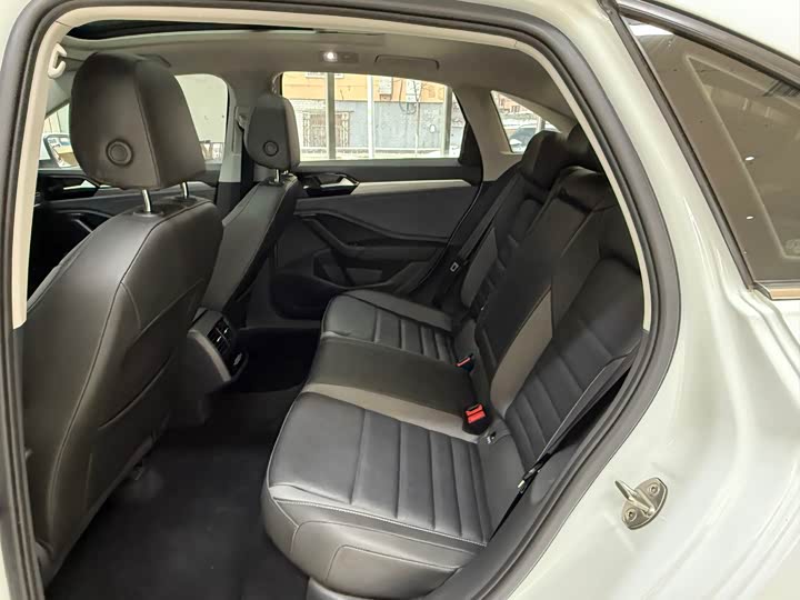 Sagitar 2021 280TSI DSG Beyond фото 18