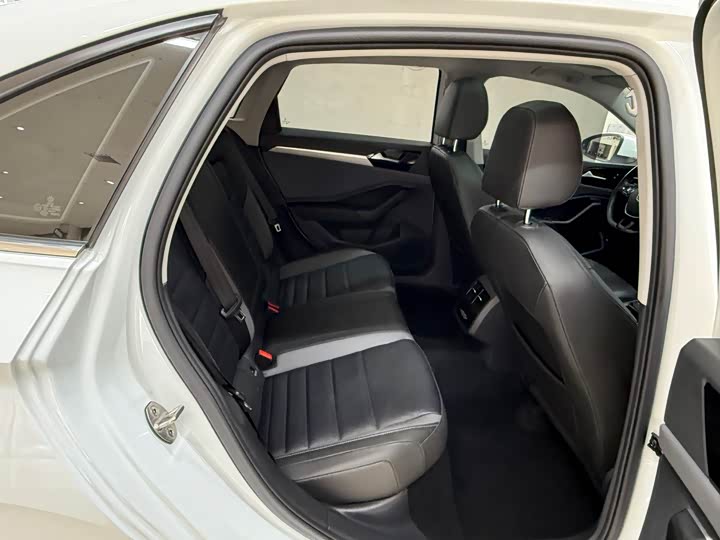 Sagitar 2021 280TSI DSG Beyond фото 22