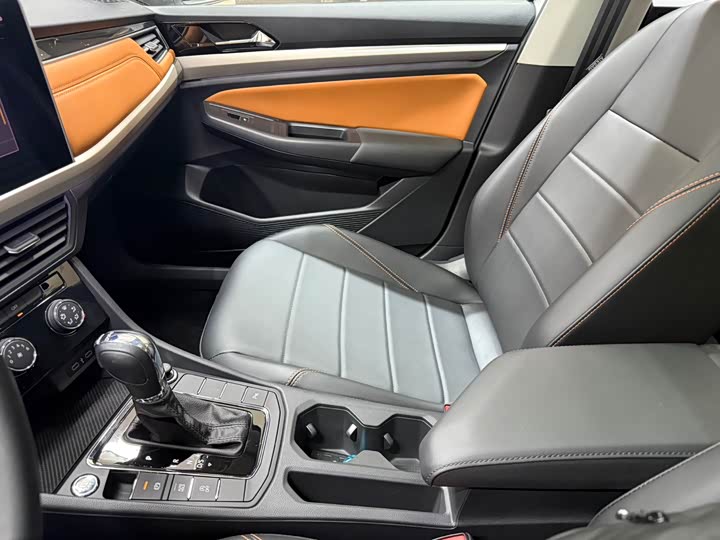 Bora 2023 200TSI DSG PRO фото 13