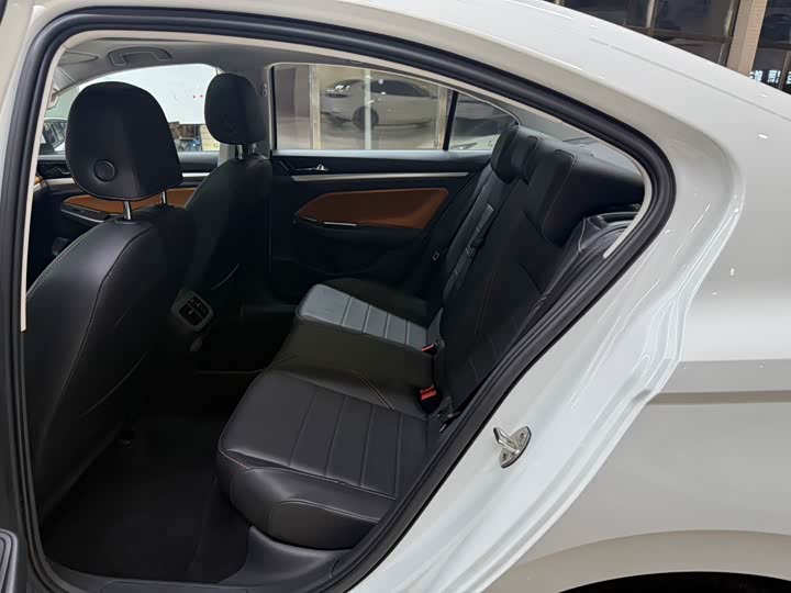 Bora 2023 200TSI DSG PRO фото 18