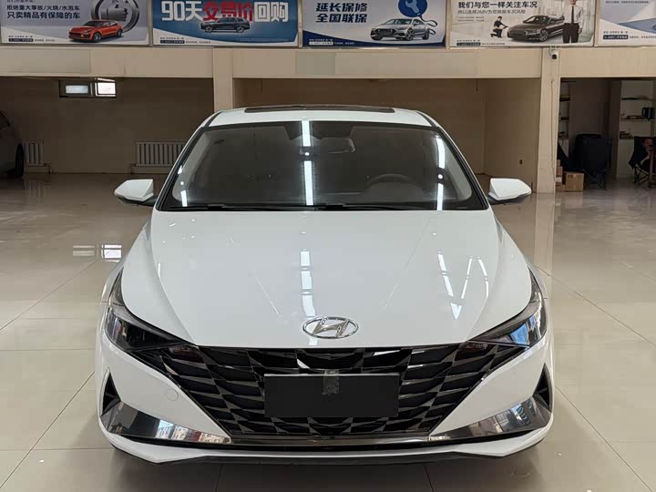 Elantra 2022 1.5L CVT LUX фото 2