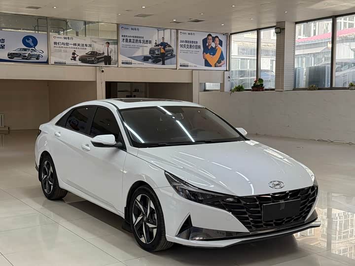 Elantra 2022 1.5L CVT LUX фото 3