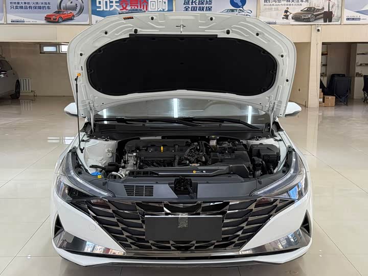 Elantra 2022 1.5L CVT LUX фото 7