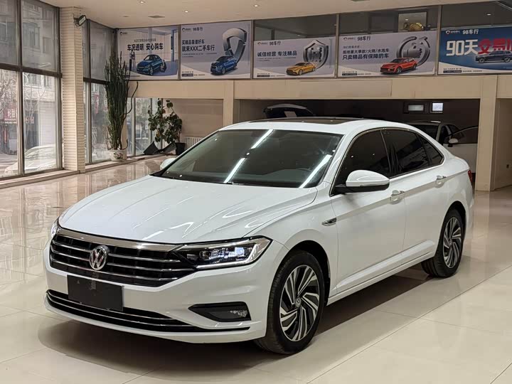 Sagitar 2022 280TSI DSG Beyond