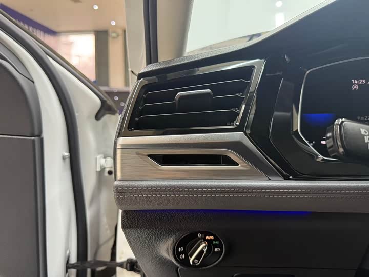 Sagitar 2022 280TSI DSG Beyond фото 9