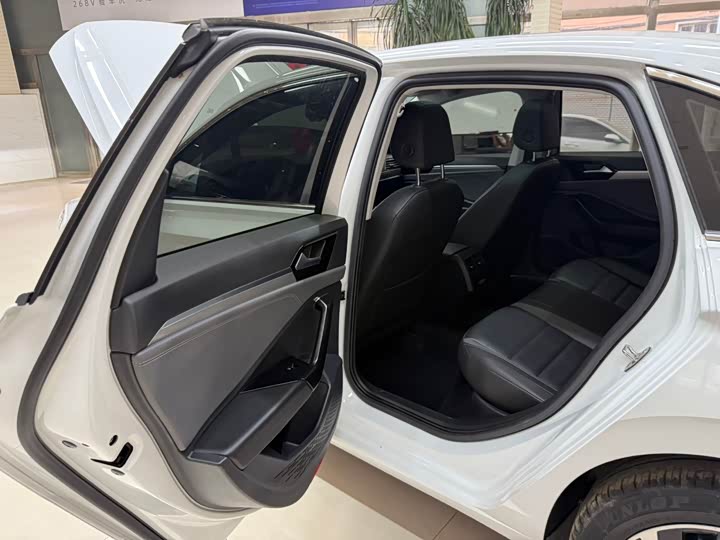 Sagitar 2022 280TSI DSG Beyond фото 17