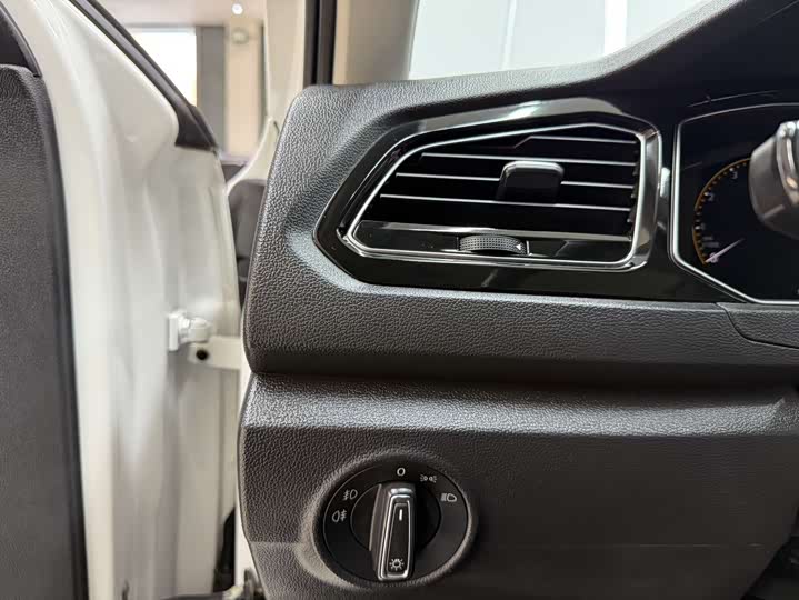 T-ROC 2021 280TSI DSG 2WD фото 9