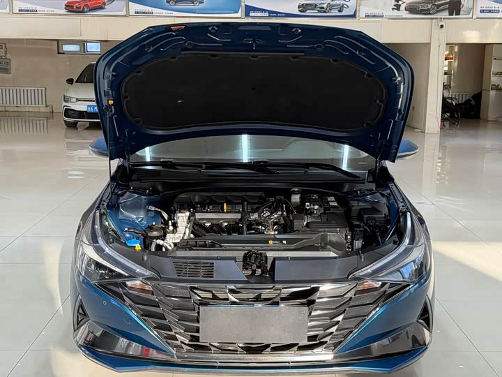 Elantra 2022 1.5L CVT LUX фото 7