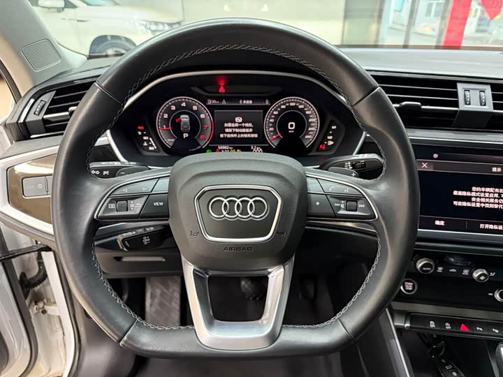 Audi Q3 2021 35 TFSI Fashion Dynamic фото 11
