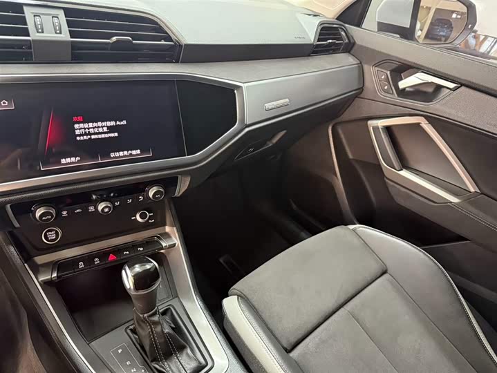 Audi Q3 2021 35 TFSI Fashion Dynamic фото 12