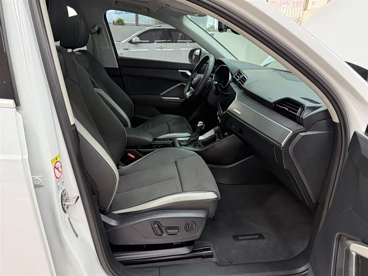 Audi Q3 2021 35 TFSI Fashion Dynamic фото 21