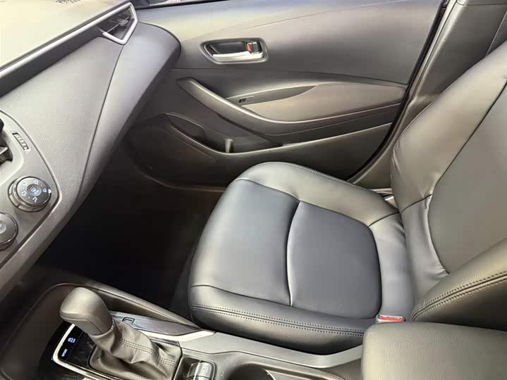 Corolla 2022 TNGA 1.5L CVT фото 13