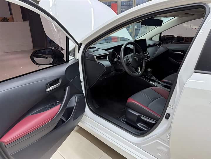 Corolla 2021 TNGA 1.5L CVT GR SPORT фото 8