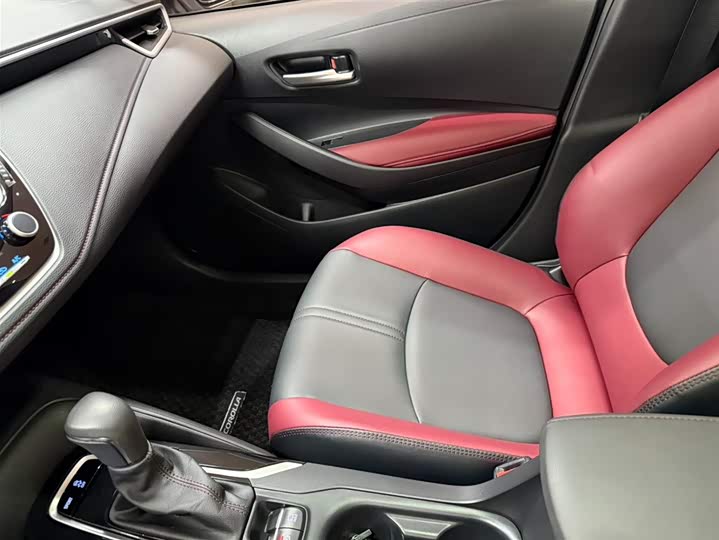 Corolla 2021 TNGA 1.5L CVT GR SPORT фото 13