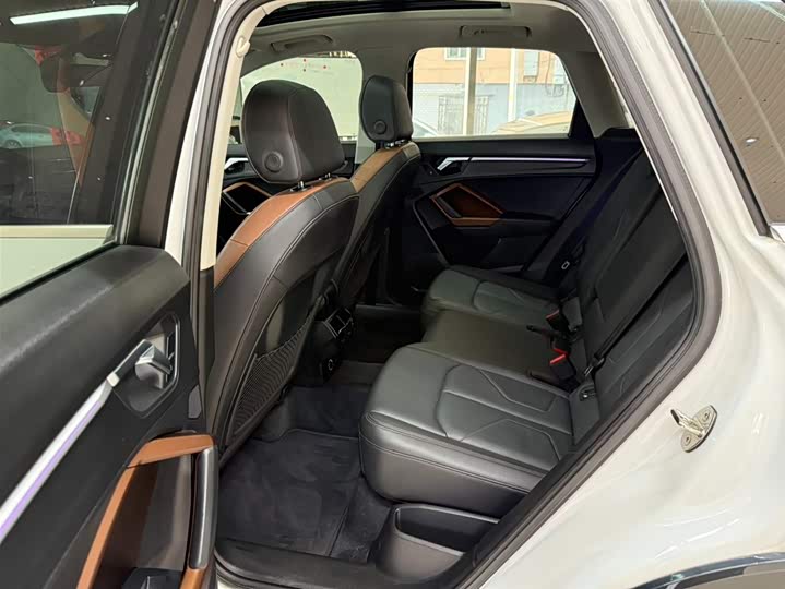 Audi Q3 2022 35 TFSI Fashion Elegant фото 18