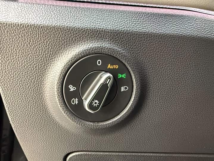 Tayron 2023 280TSI 2WD Luxury Plus Advanced фото 9