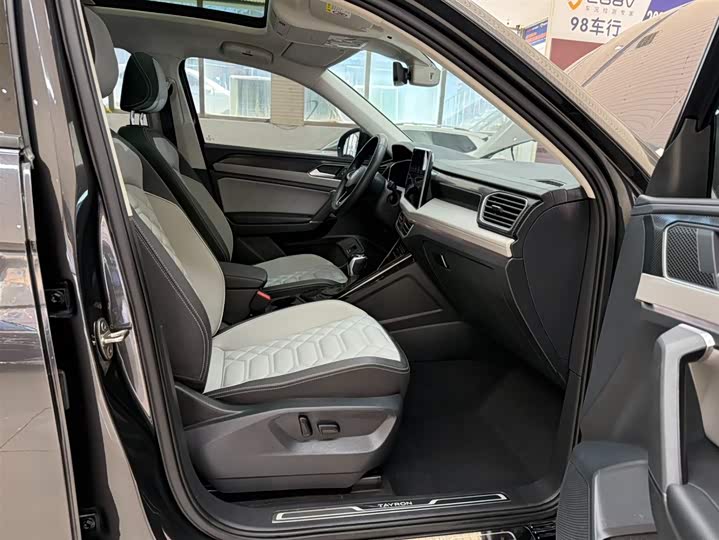 Tayron 2023 280TSI 2WD Luxury Plus Advanced фото 21