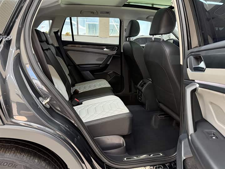 Tayron 2023 280TSI 2WD Luxury Plus Advanced фото 22