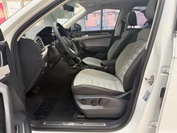 Tayron 2023 280TSI 2WD Luxury Plus Advanced фото 16