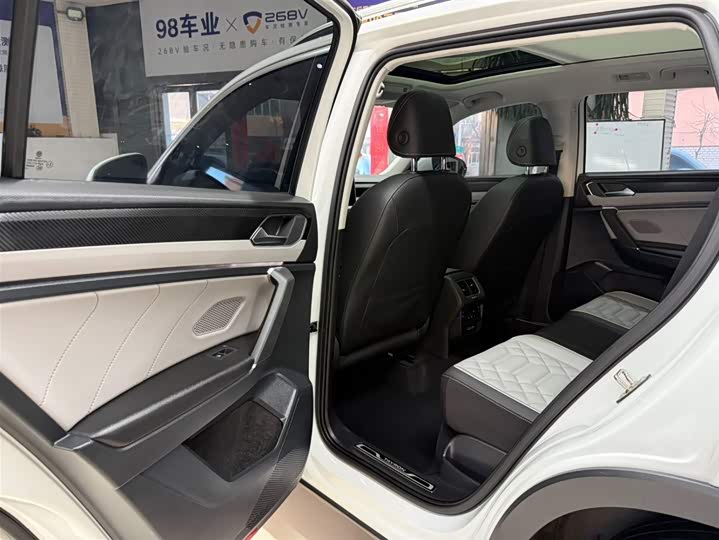Tayron 2023 280TSI 2WD Luxury Plus Advanced фото 17