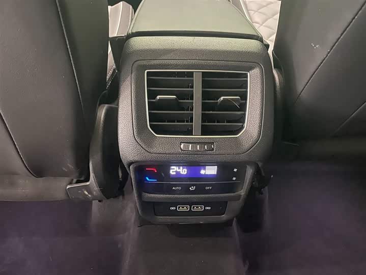 Tayron 2023 280TSI 2WD Luxury Plus Advanced фото 19