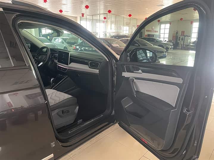 Tayron 2023 280TSI 2WD Luxury Plus Advanced фото 21