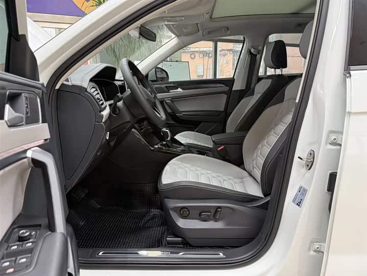 Tayron 2023 280TSI 2WD Luxury Plus Advanced фото 19