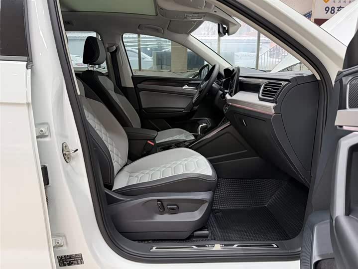 Tayron 2023 280TSI 2WD Luxury Plus Advanced фото 23