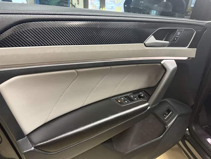 Tayron 2023 280TSI 2WD Luxury Plus Advanced фото 16