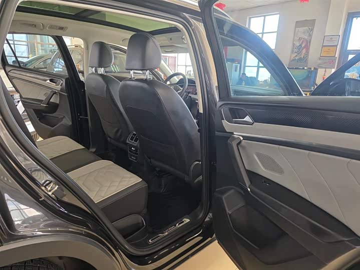 Tayron 2023 280TSI 2WD Luxury Plus Advanced фото 21