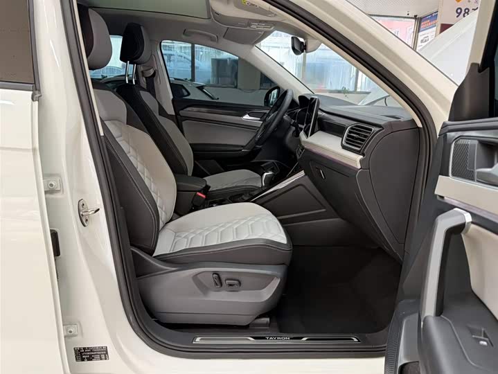 Tayron 2023 280TSI 2WD Luxury Plus Advanced фото 15