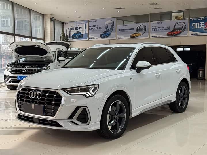 Audi Q3 2022 35 TFSI Fashion Dynamic