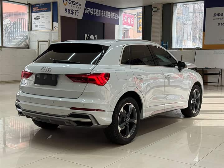 Audi Q3 2022 35 TFSI Fashion Dynamic фото 4