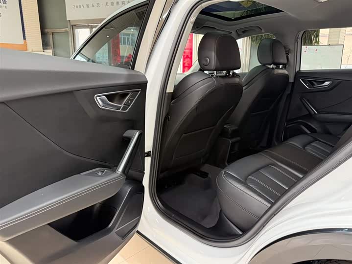 Audi Q2L 2022 35 TFSI фото 9