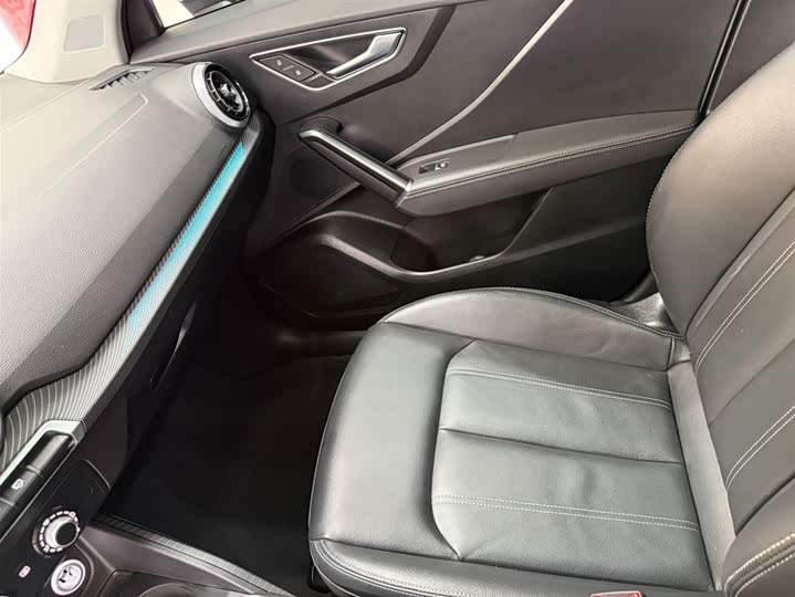 Audi Q2L 2022 35 TFSI фото 12
