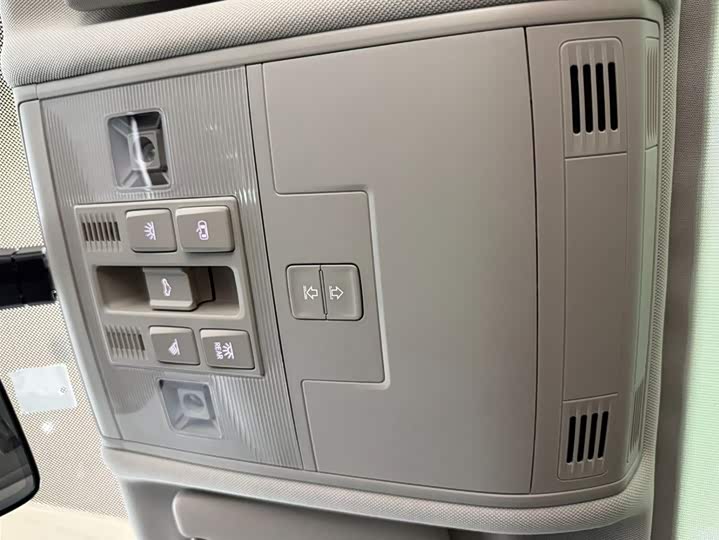 Tayron 2022 280TSI 2WD Luxury фото 11