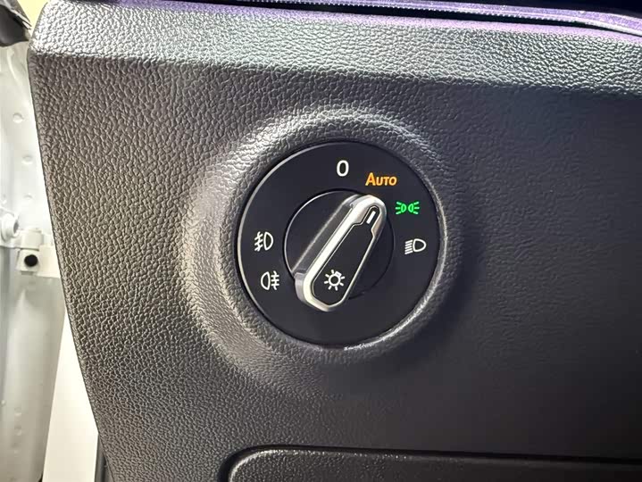 Tayron 2022 280TSI 2WD Luxury фото 19