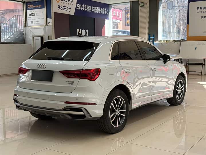 Audi Q3 2022 35 TFSI фото 4