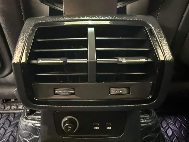 Audi Q3 2022 35 TFSI фото 16