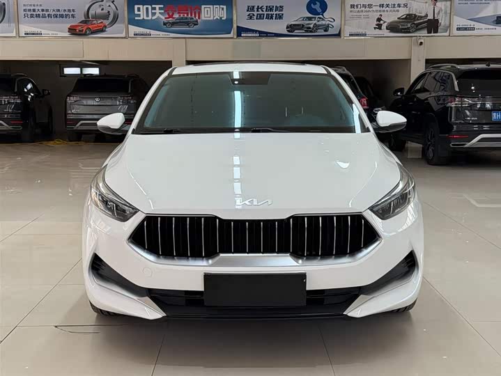 Kia K3 2021 1.5L CVT Fashion фото 2