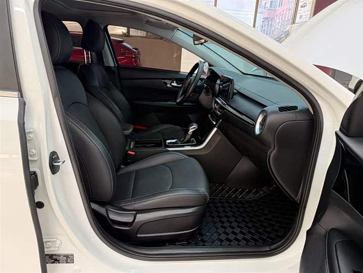 Kia K3 2021 1.5L CVT Fashion фото 21