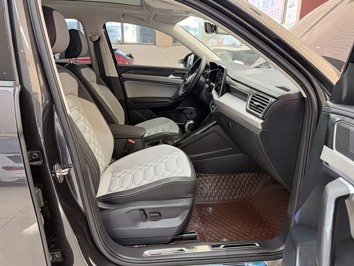 Tayron 2023 280TSI 2WD Luxury Plus Advanced фото 21