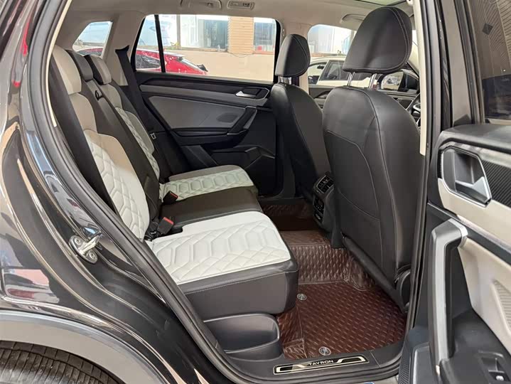 Tayron 2023 280TSI 2WD Luxury Plus Advanced фото 22