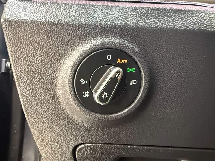 Tayron 2023 280TSI 2WD Luxury Plus Advanced фото 19