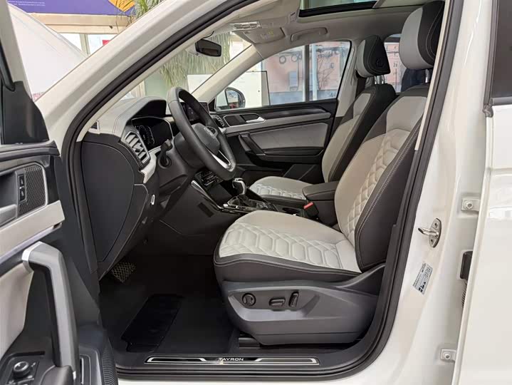 Tayron 2023 280TSI 2WD Luxury Plus Advanced фото 16