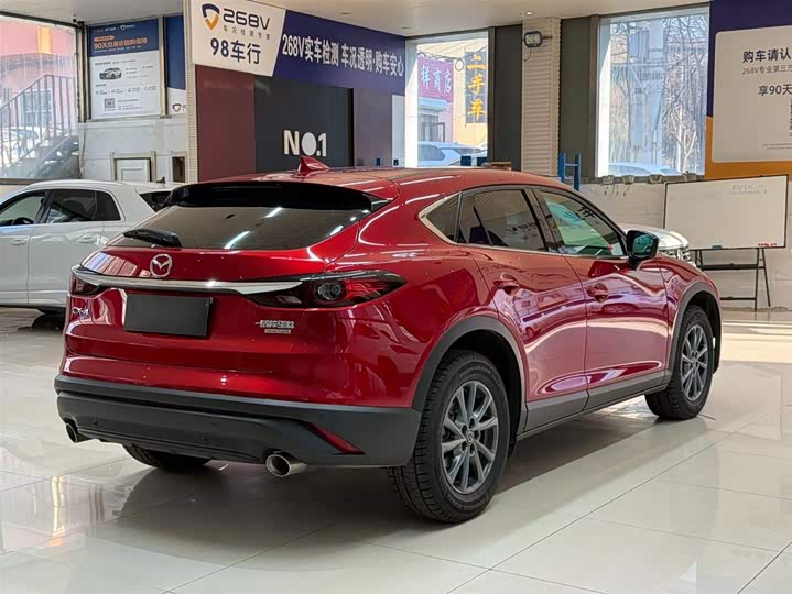 Mazda CX-4 2021 2.0L автомат 2WD фото 4