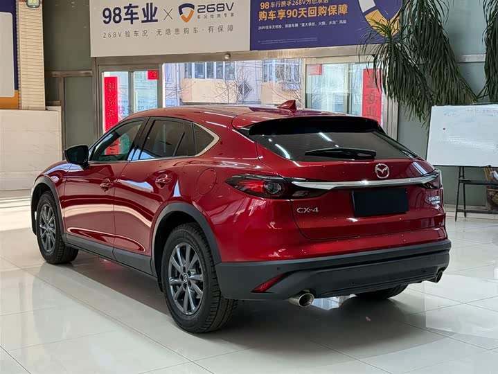 Mazda CX-4 2021 2.0L автомат 2WD фото 6