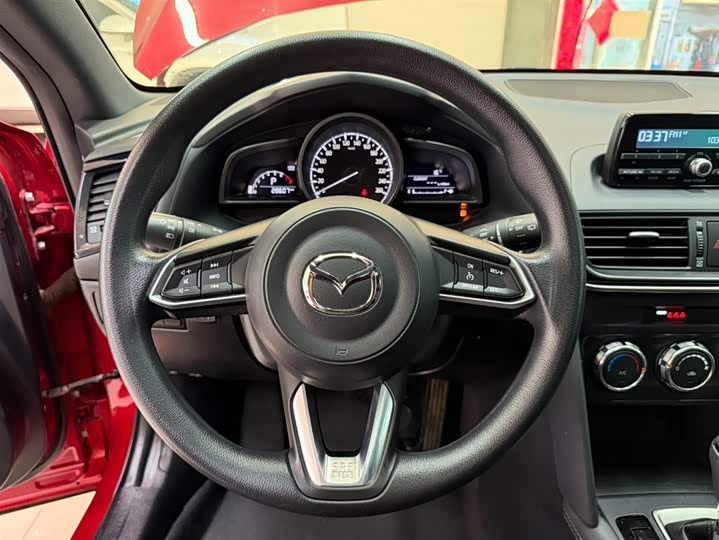 Mazda CX-4 2021 2.0L автомат 2WD фото 8