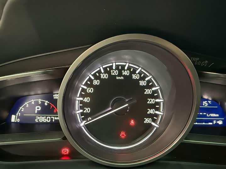 Mazda CX-4 2021 2.0L автомат 2WD фото 17