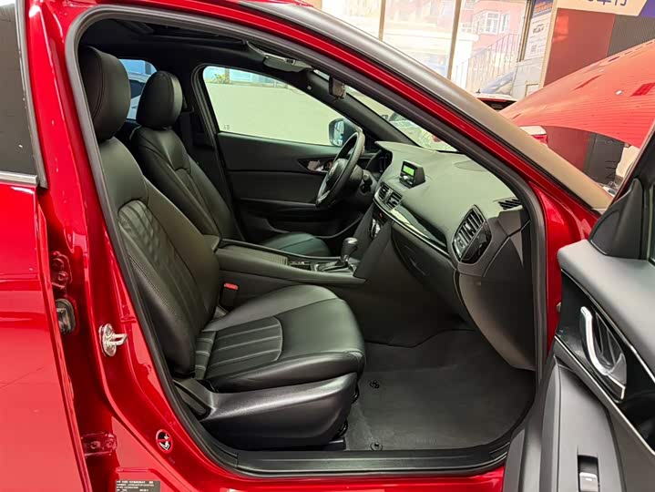 Mazda CX-4 2021 2.0L автомат 2WD фото 19